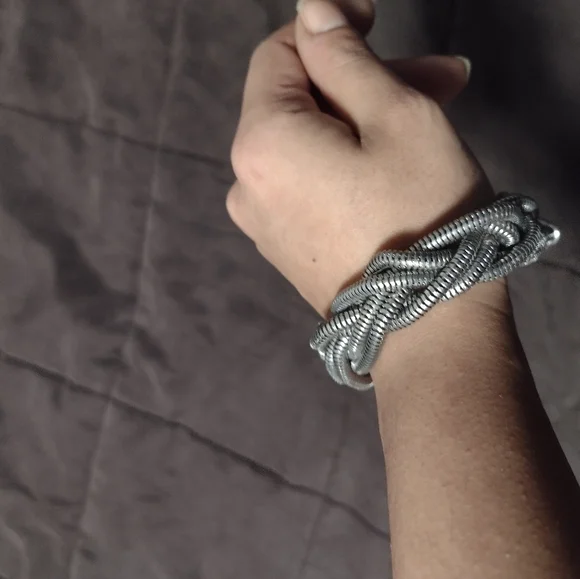 Bracelet - Picture 3 of 3